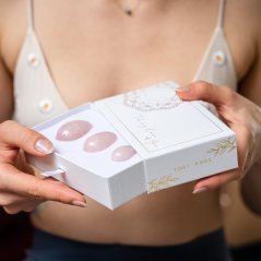 Sada Yoni Egg z růženínu bez dírky, velikost XS, S, M